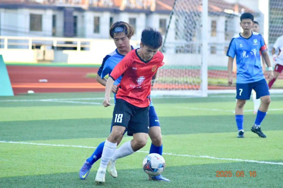 足球技术对比国足