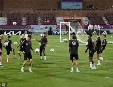 福图纳vs埃因霍温 福图纳vs埃因霍温